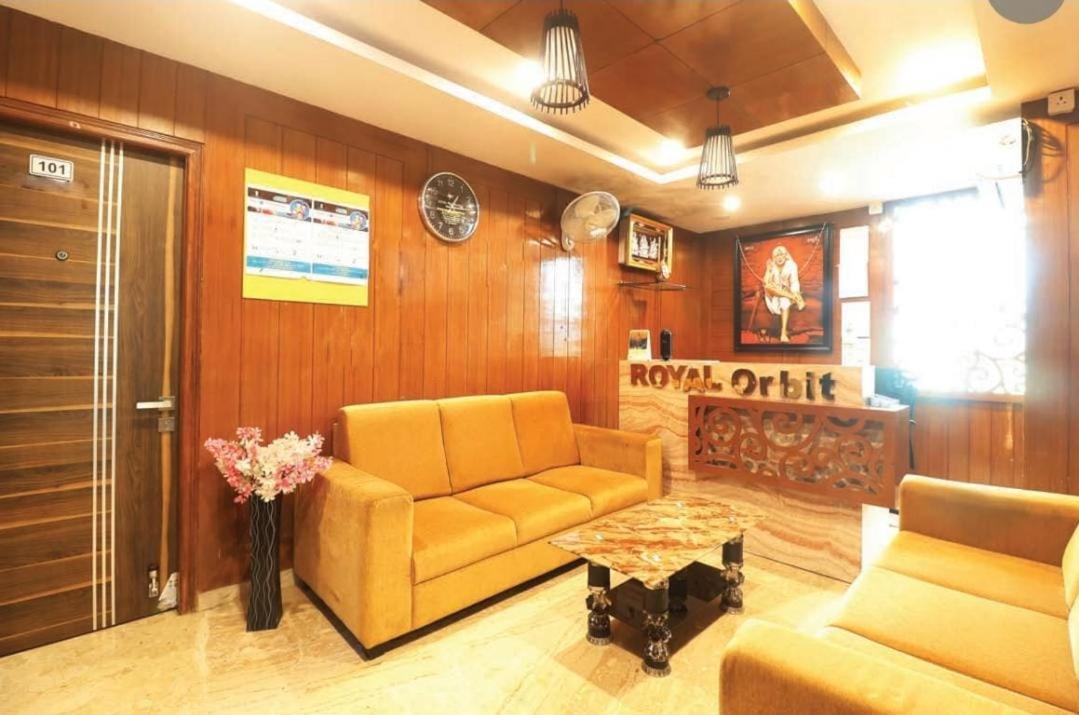 Hotel Royal Orbit บังกาลอร์ ภายนอก รูปภาพ
