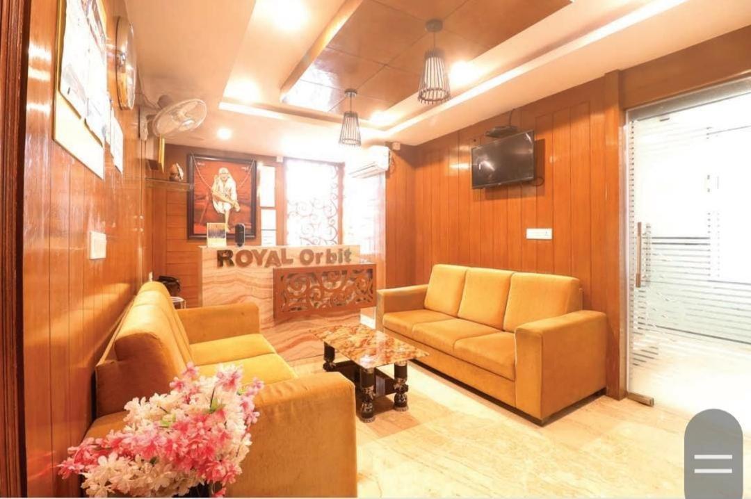 Hotel Royal Orbit บังกาลอร์ ภายนอก รูปภาพ