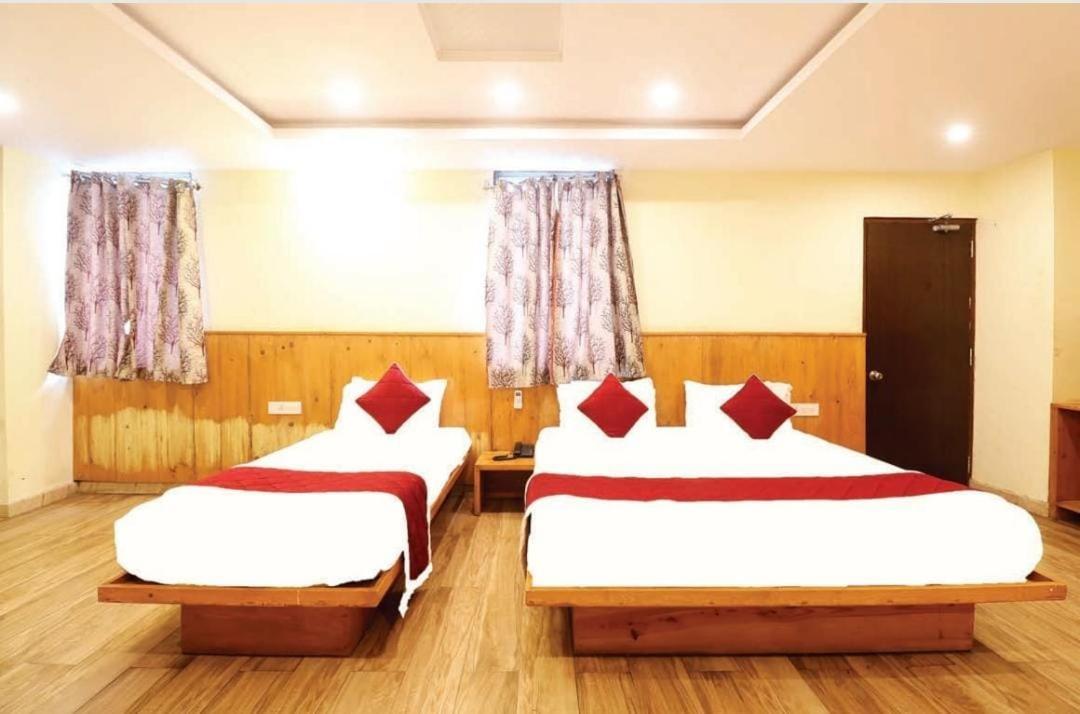 Hotel Royal Orbit บังกาลอร์ ภายนอก รูปภาพ